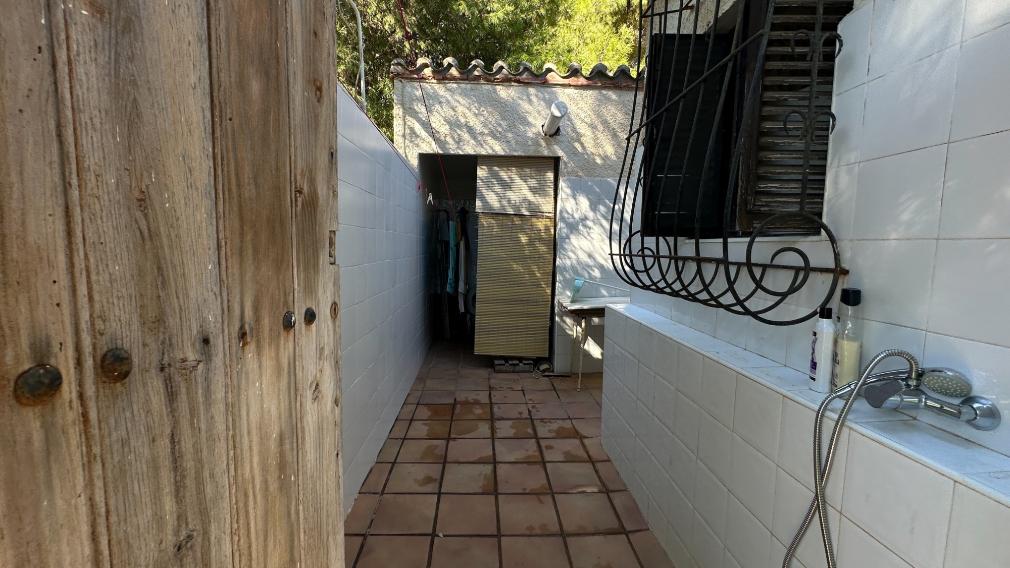 Garden in villa for sale in Orihuela Costa