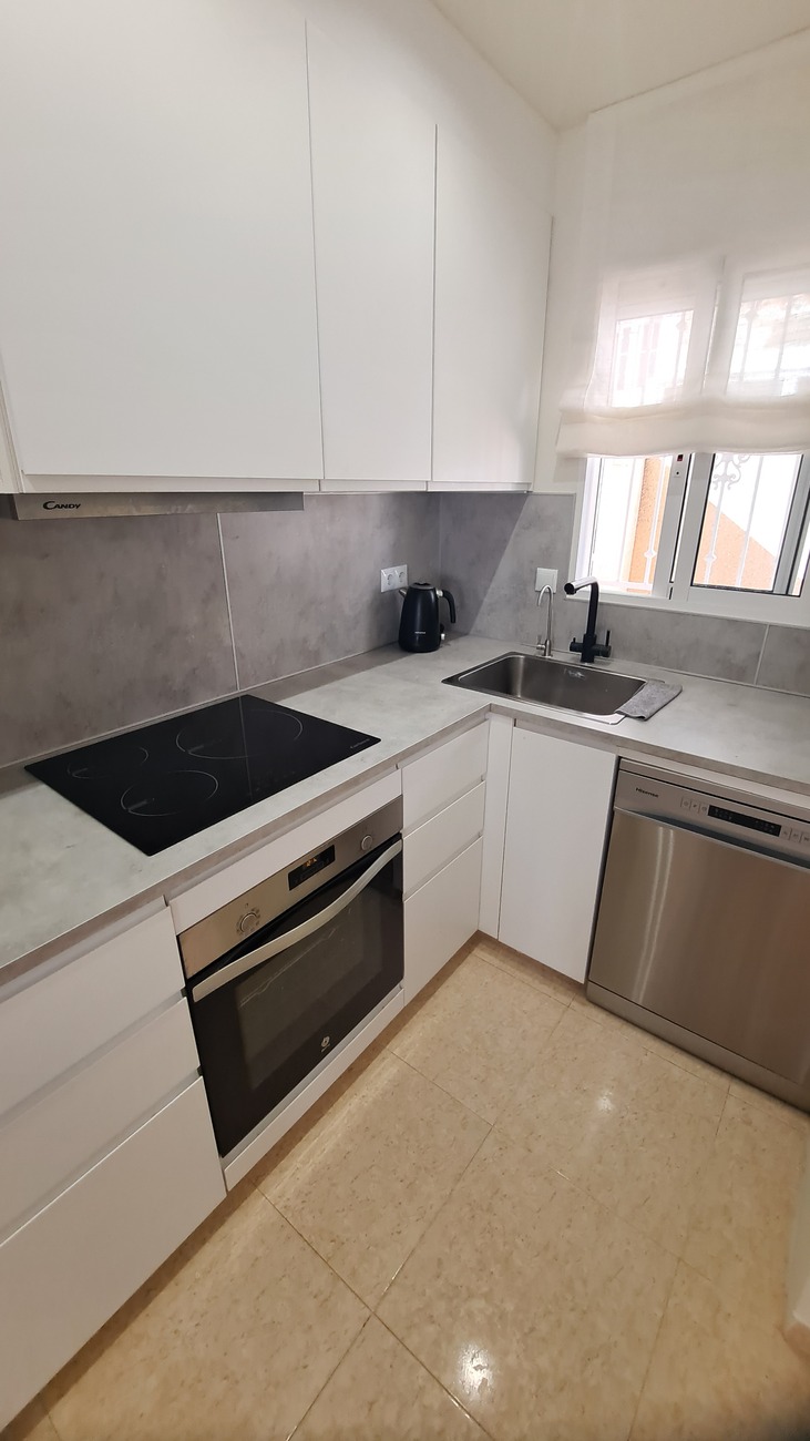 Bedroom in terraced for sale in Villamartin