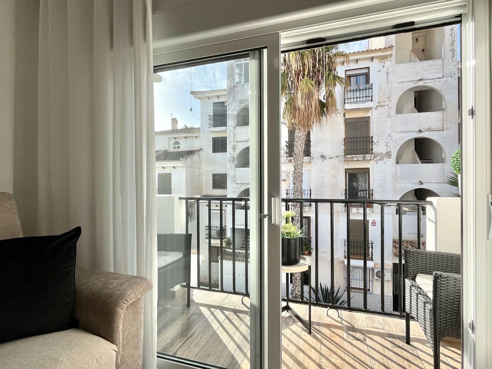 Living room in apartment for sale in Torrevieja